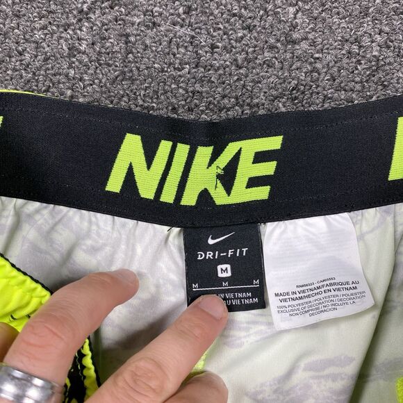 Nike Dri Fit Basketball Shorts Men Athletic Training Volt Yellow Size Medium - Picture 5 of 6